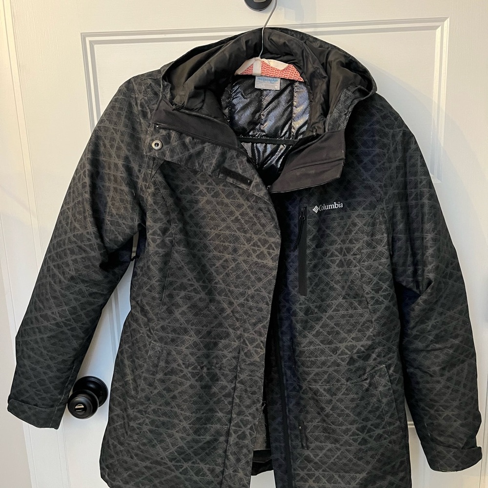 Women’s Columbia Omni Tech Charcoal Patterned 3 in 1 Ski Jacket